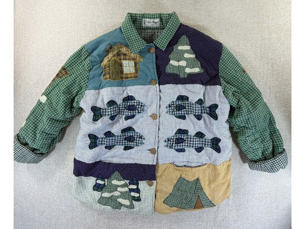 Patch Magic Womens Size S Green Cabin Themed Quilted Cotton Long Sleeve Jacket